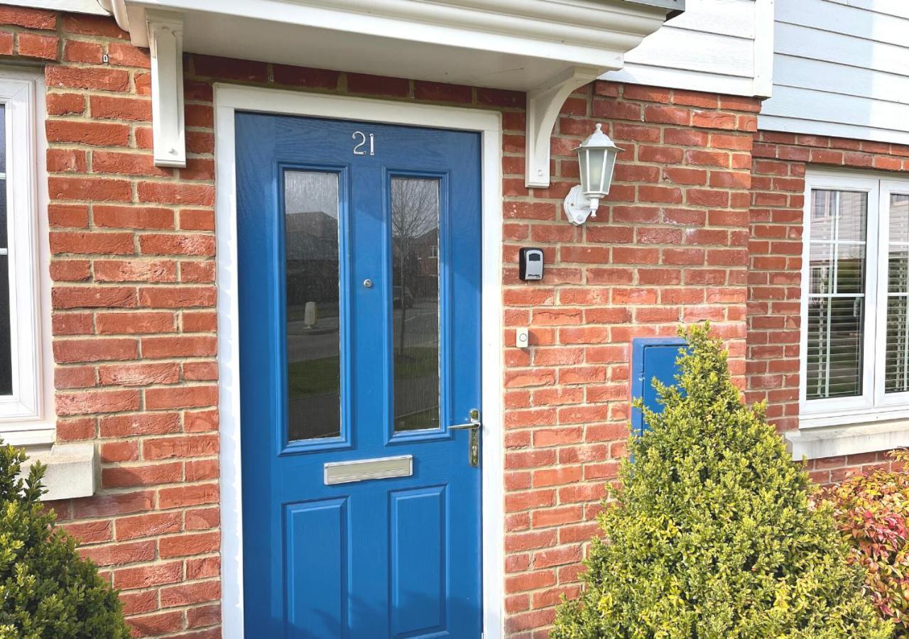 Ashford Holiday Home Sleeps 6 Free Parking Wifiアシュフォード エクステリア 写真